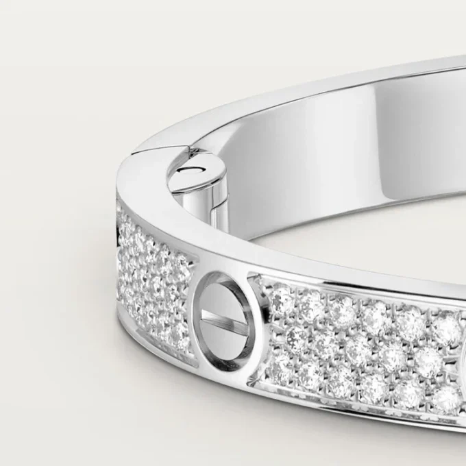 Pulseira Love, modelo médio, pavé