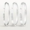 Pulseira Love, modelo pequeno