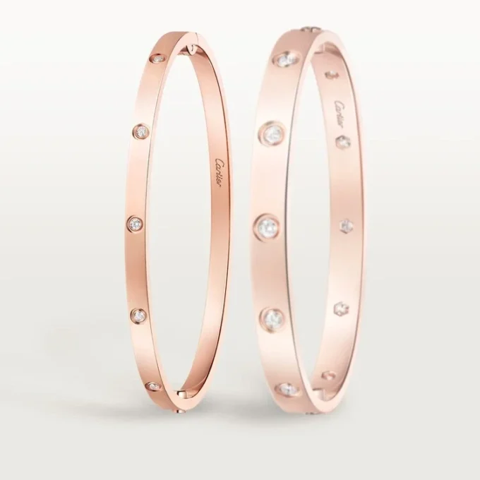Pulseira Love, modelo pequeno, 10 diamantes