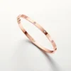 Pulseira Love, modelo pequeno, 10 diamantes