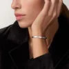 Pulseira Love, modelo pequeno, 6 diamantes