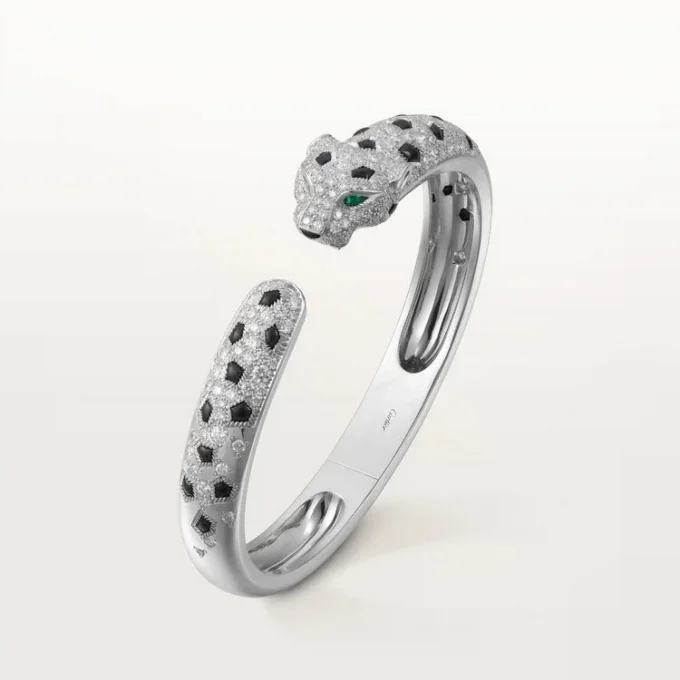 Pulseira Panthere De Cartier, modelo médio, semi-pavé