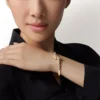 Pulseira Panthere De Cartier, modelo pequeno, semi-pavé